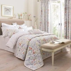 New ✨ Dorma Dorma Wildflower Bedspread ✨