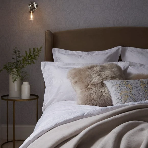 Cheap 👏 Dorma Purity Dorma Purity Kempley White Jacquard Bedspread 🤩 2 Cheap 👏 Dorma Purity Dorma Purity Kempley White Jacquard Bedspread 🤩 - Image 2