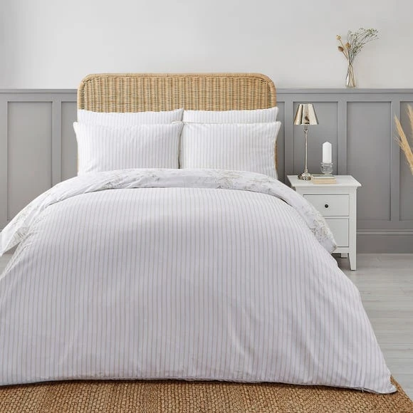 Promo 🛒 Dorma Dorma Coleton Natural Floral 100% Cotton Reversible Duvet Cover and Pillowcase Set 😍 2 Promo 🛒 Dorma Dorma Coleton Natural Floral 100% Cotton Reversible Duvet Cover and Pillowcase Set 😍 - Image 2