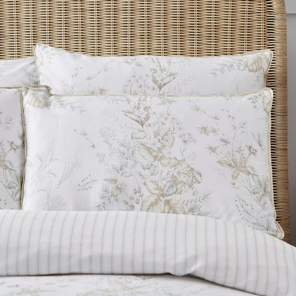 Promo 🛒 Dorma Dorma Coleton Natural Floral 100% Cotton Reversible Duvet Cover and Pillowcase Set 😍 3 Promo 🛒 Dorma Dorma Coleton Natural Floral 100% Cotton Reversible Duvet Cover and Pillowcase Set 😍 - Image 3