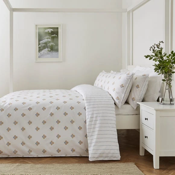 Cheapest β Dorma Dorma Weybourne 100% Cotton Duvet Cover and Pillowcase Set π 3 Cheapest β Dorma Dorma Weybourne 100% Cotton Duvet Cover and Pillowcase Set π - Image 3